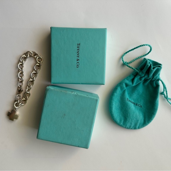 Tiffany & Co. 925 Silver 7.50in-19,5cm Cross Tag Charm Bracelet - Picture 16 of 16